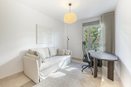 7f8b8dd992f037b953d41bdde3673b64 - 40