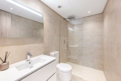 7f8b8dd992f037b953d41bdde3673b64 - 42