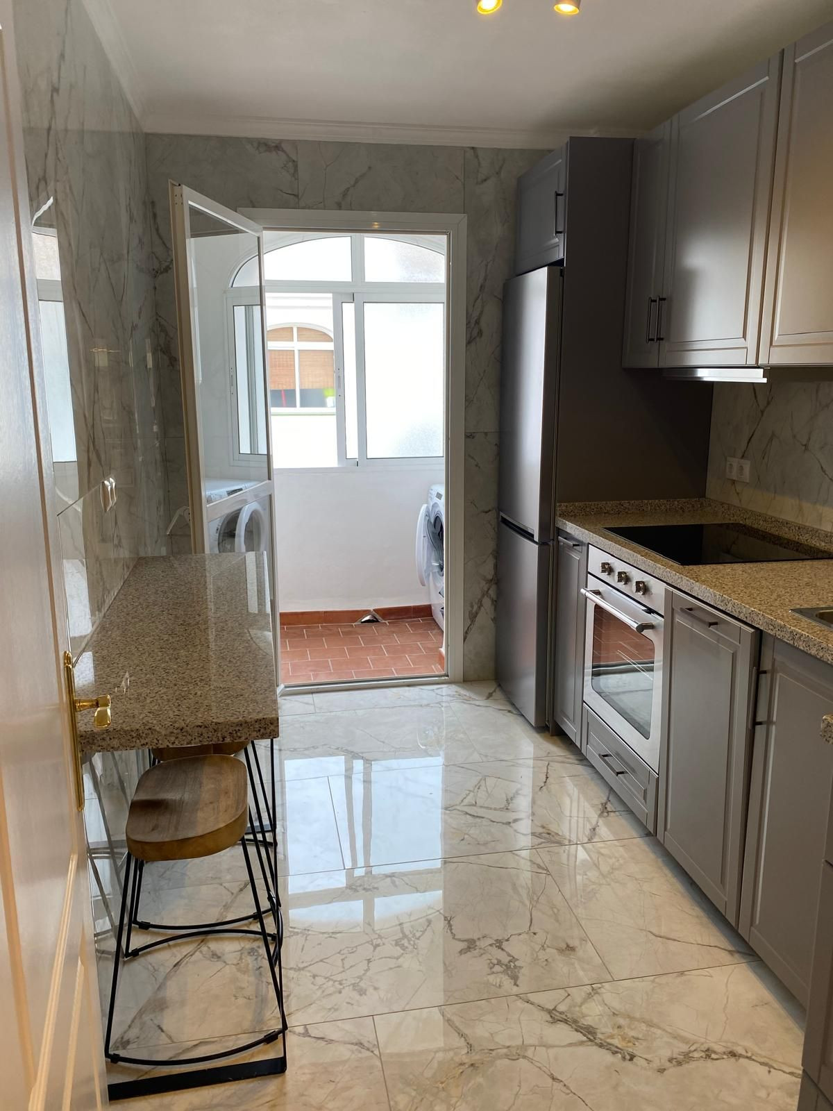 8029c59833a6315ff75155142395f789 - 14