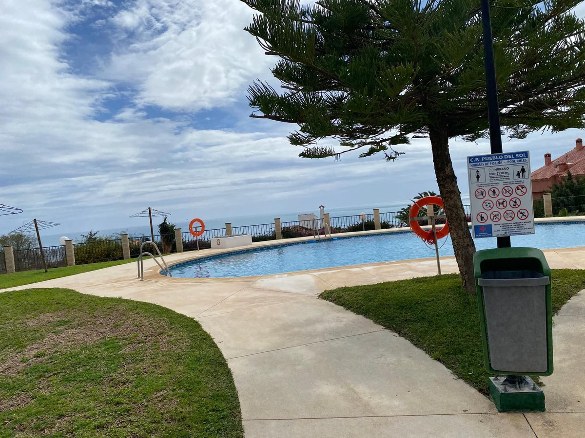 8029c59833a6315ff75155142395f789 - 23