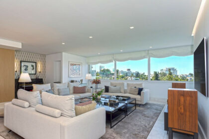 81701d66b355b53e3c8d7e464c93ac2e - 10