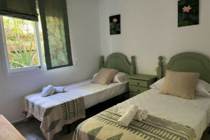 81b457ab061a231d6bf52e6bd8f6cfe6 - 11