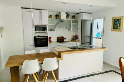 81b457ab061a231d6bf52e6bd8f6cfe6 - 3