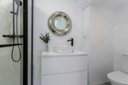 81d60cf7bbcf765be40e45e84a362ed3 - 12