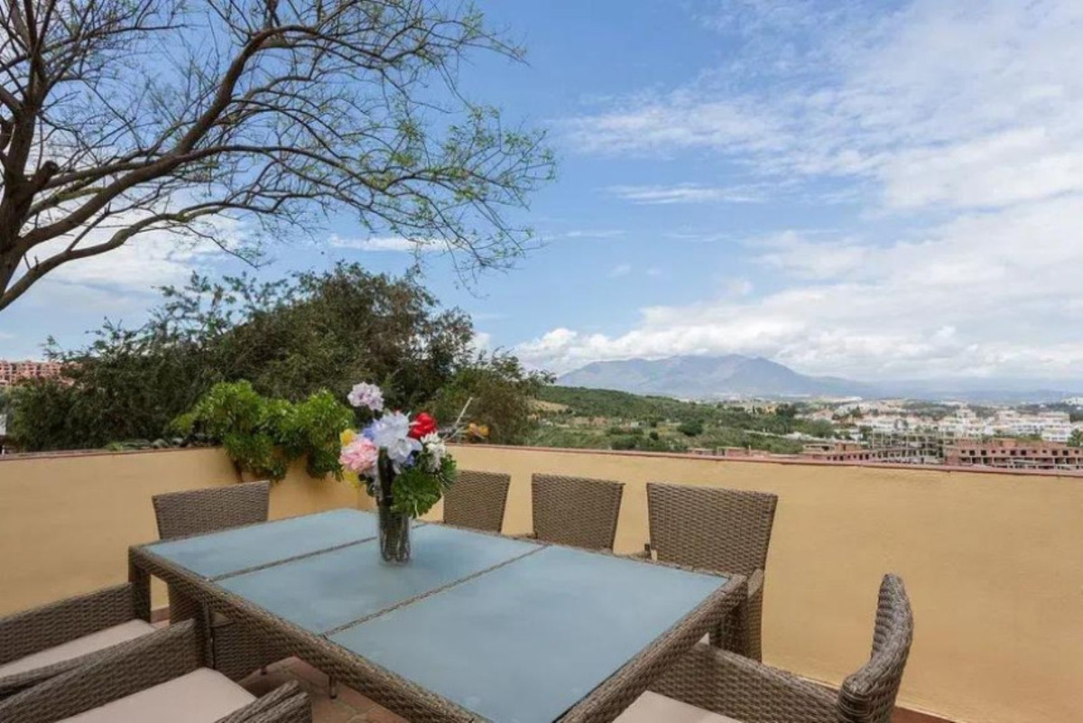 81d60cf7bbcf765be40e45e84a362ed3 - 2