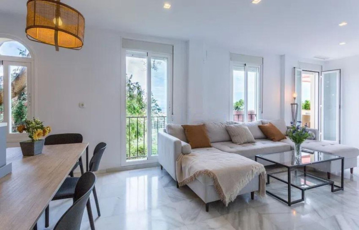 81d60cf7bbcf765be40e45e84a362ed3 - 8