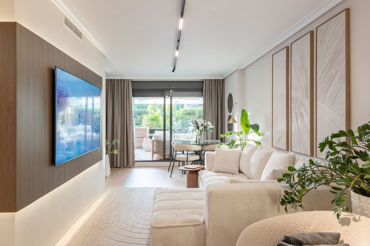 81d826a6377c6477e9d2a9be93f0773c - 23