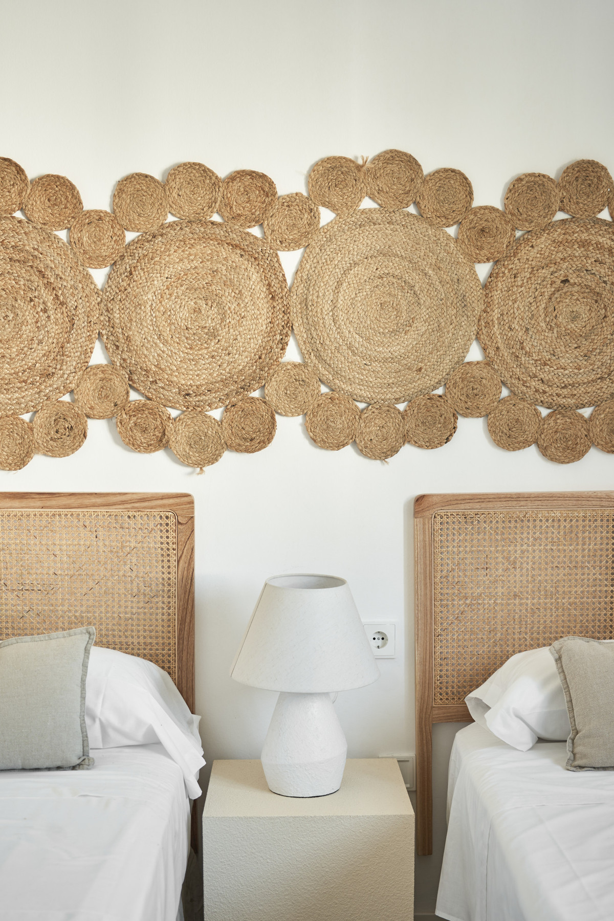 8245ab4292153f4f89d469d38e346d0b - 10