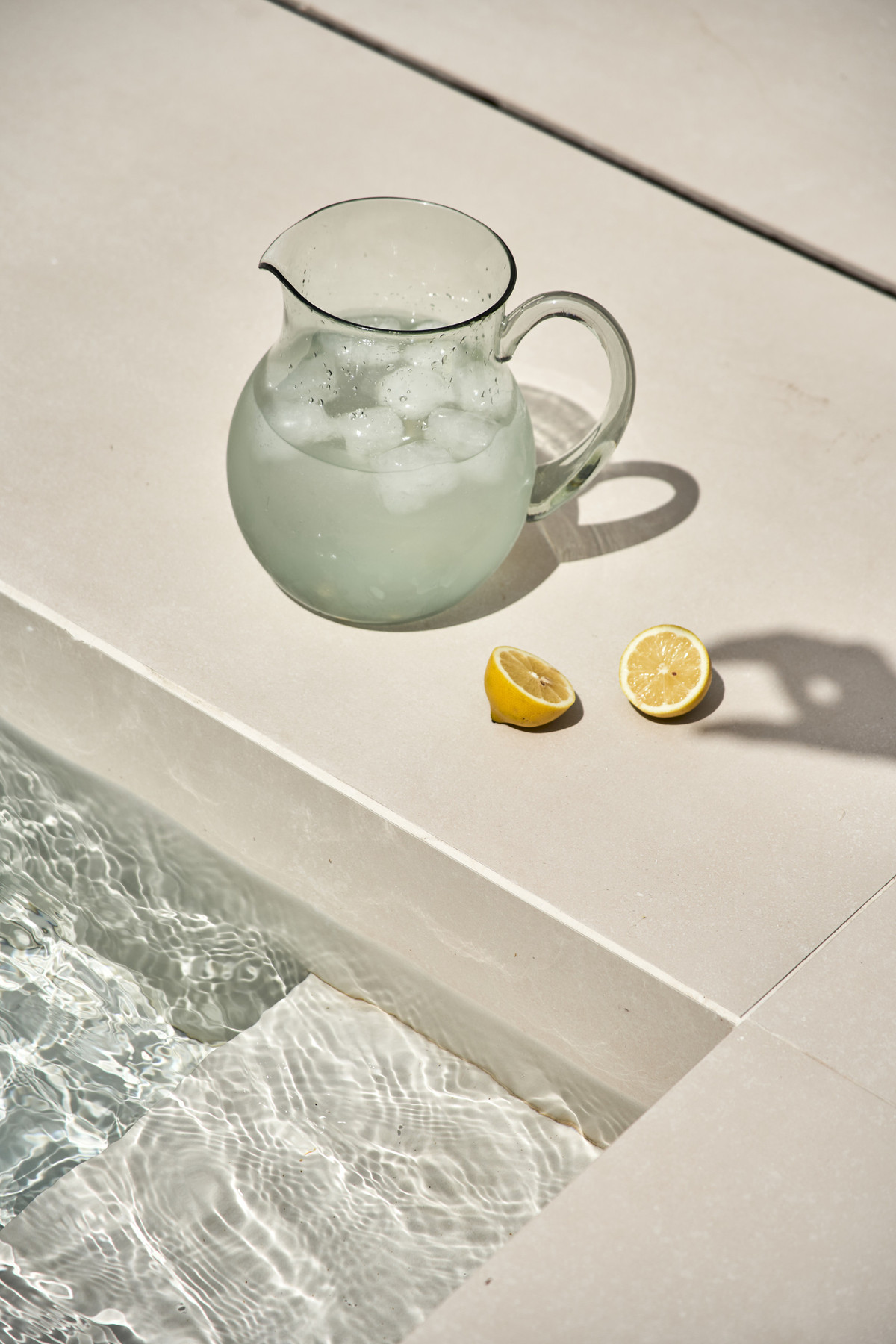 8245ab4292153f4f89d469d38e346d0b - 27