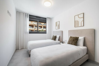 8263914068d713c035a08b8b3cbb25d1 - 19