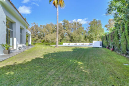 8287582bd145fe67ae17bd3ba94ccffb - 35