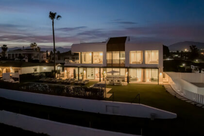 82b1f28a542e337fcb64c9975c453b79 - 53