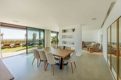 82b1f28a542e337fcb64c9975c453b79 - 8