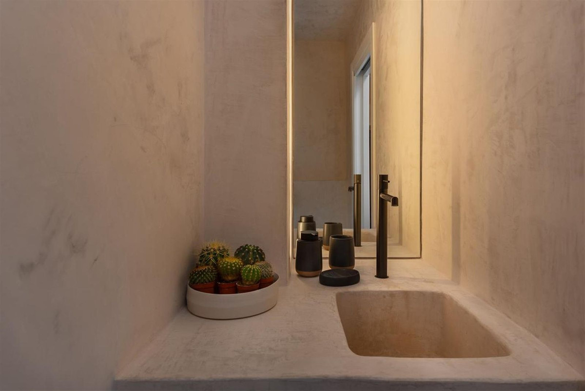 82cf342a5ef71e46146da050e19d6e5e - 23