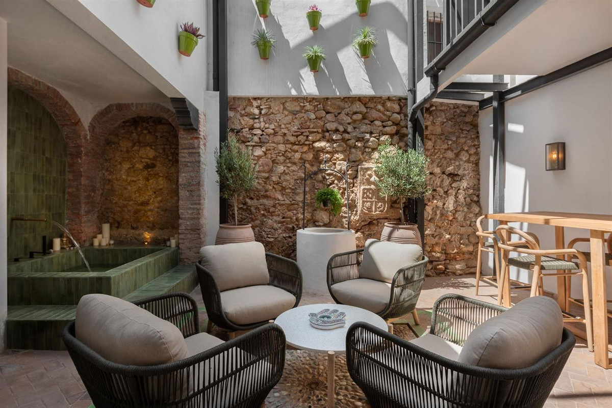 82cf342a5ef71e46146da050e19d6e5e - 3