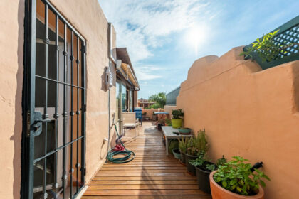 82e2d07483f6a8d3c90050cc5c1995e0 - 25