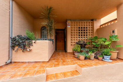 82e2d07483f6a8d3c90050cc5c1995e0 - 30