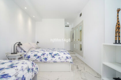 82eacf55f2ee0d1679ae8ad6930b22f9 - 11