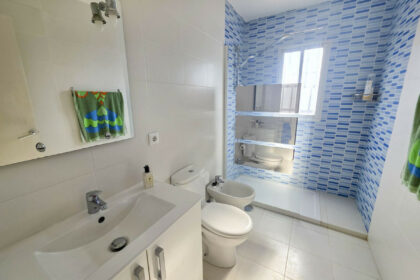 82f0081b785359266fdb77e8f0f0de2b - 13