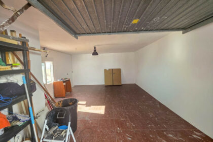 82f0081b785359266fdb77e8f0f0de2b - 21