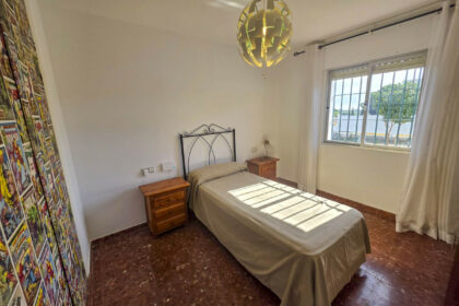 82f0081b785359266fdb77e8f0f0de2b - 53