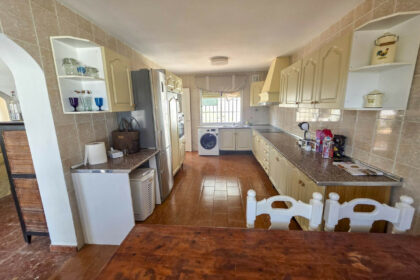 82f0081b785359266fdb77e8f0f0de2b - 6