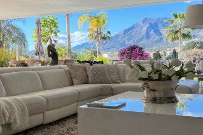 83599c752b463baf8cf04e2dac7145ae - 11