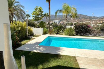 83599c752b463baf8cf04e2dac7145ae - 3