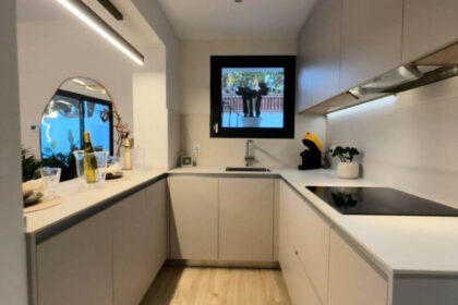 8427808e14d7695cbb0d483a6ccef58e - 10