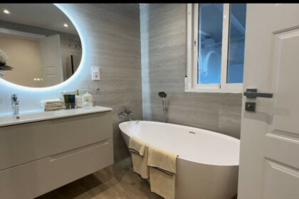 8427808e14d7695cbb0d483a6ccef58e - 19