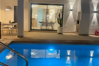 8427808e14d7695cbb0d483a6ccef58e - 4