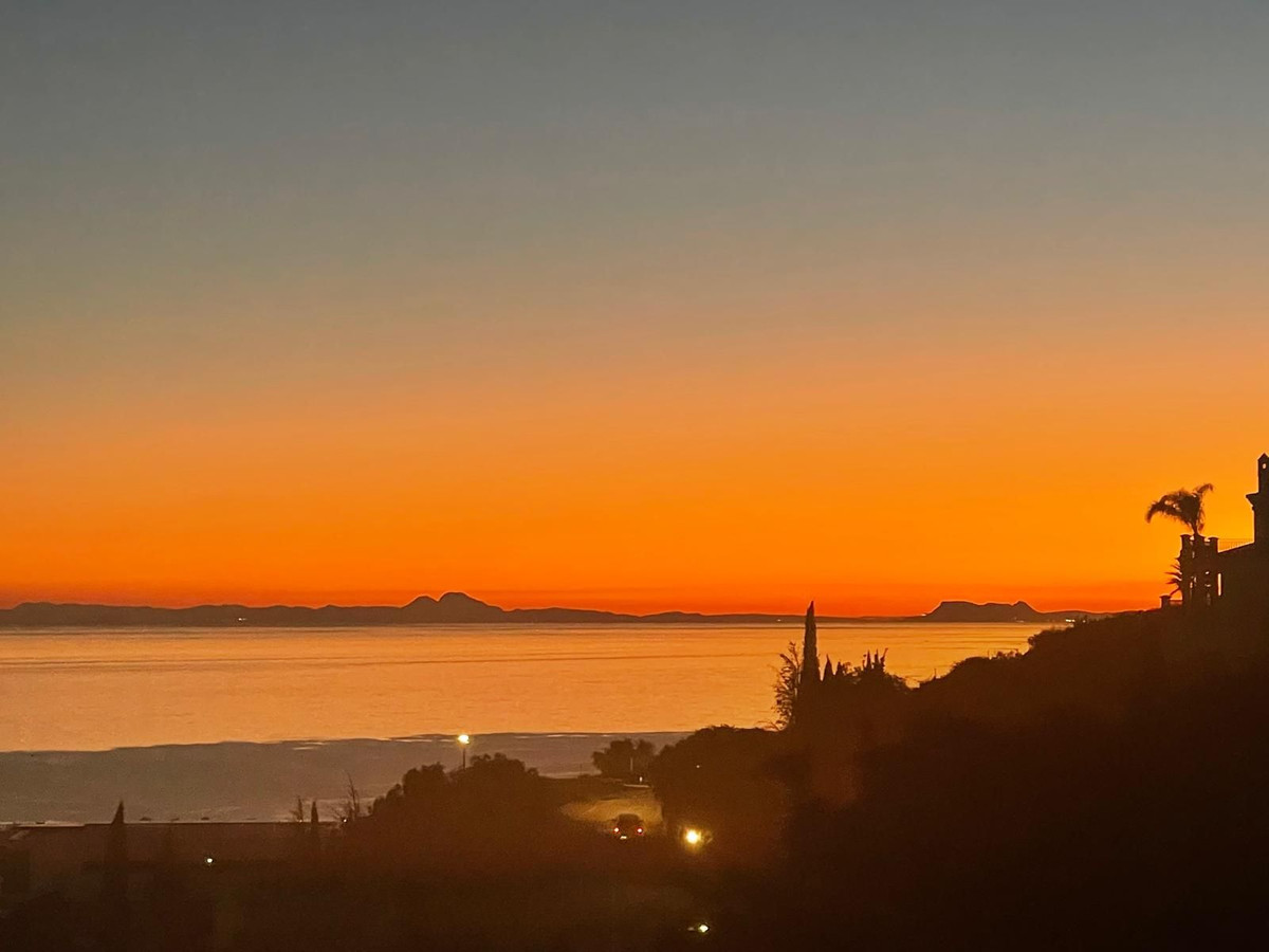 843df6b876a028d78e46248e809905d6 - 2