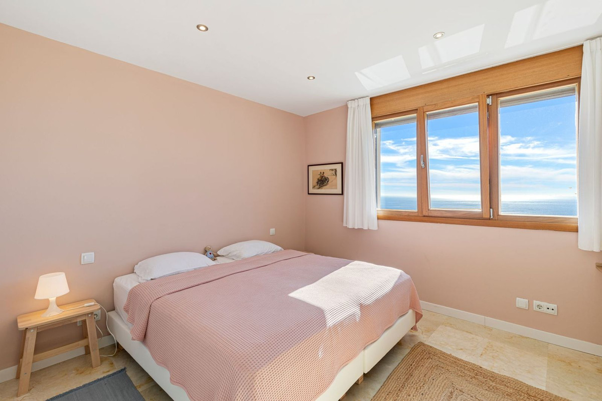 843df6b876a028d78e46248e809905d6 - 29