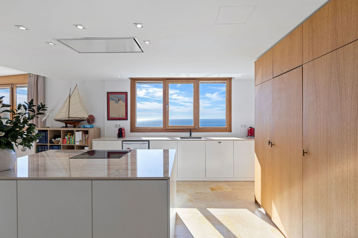 843df6b876a028d78e46248e809905d6 - 9