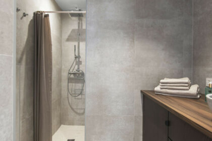 8452e0454d1618a94bafb8567999c7be - 19