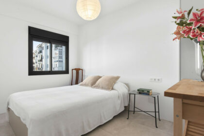 8452e0454d1618a94bafb8567999c7be - 20