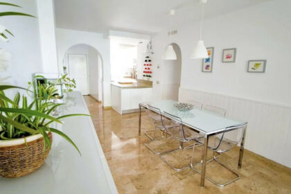 8469855428ac6539b02b96c56ee8ccbd - 10