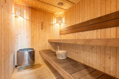 853ebb2014f7979eaa92523ea949b37e - 15