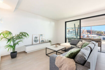 853ebb2014f7979eaa92523ea949b37e - 5