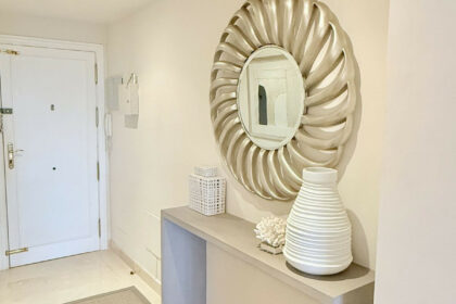 8554da7c065f5e99cb4786013b65abb4 - 12