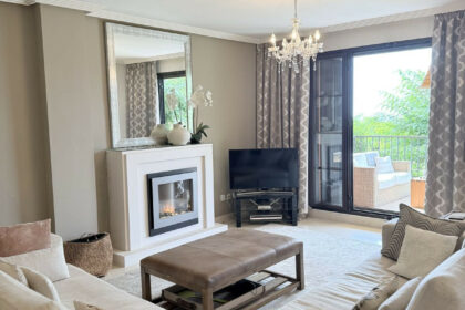 8554da7c065f5e99cb4786013b65abb4 - 19