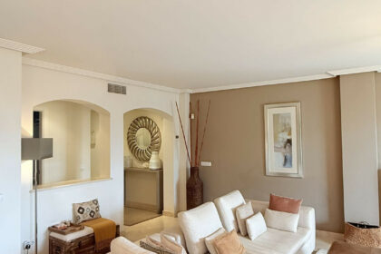 8554da7c065f5e99cb4786013b65abb4 - 20