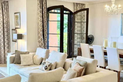 8554da7c065f5e99cb4786013b65abb4 - 21