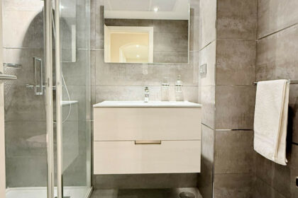 8554da7c065f5e99cb4786013b65abb4 - 8