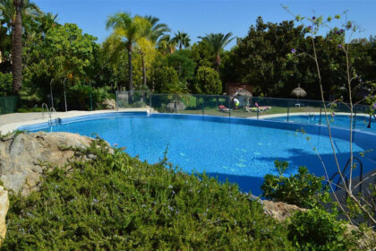 86343ef0aa60fd63a7e18440b1636860 - 25