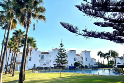 86a811df56f42644951d966a2c2ac125 - 1