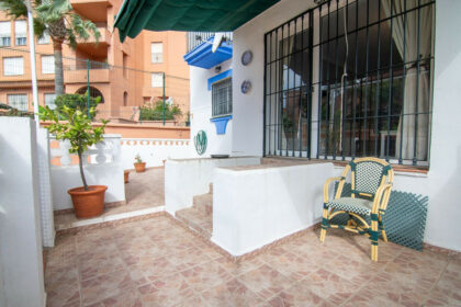 86c07e70764e4e3da2a6755d9e15e23e - 19