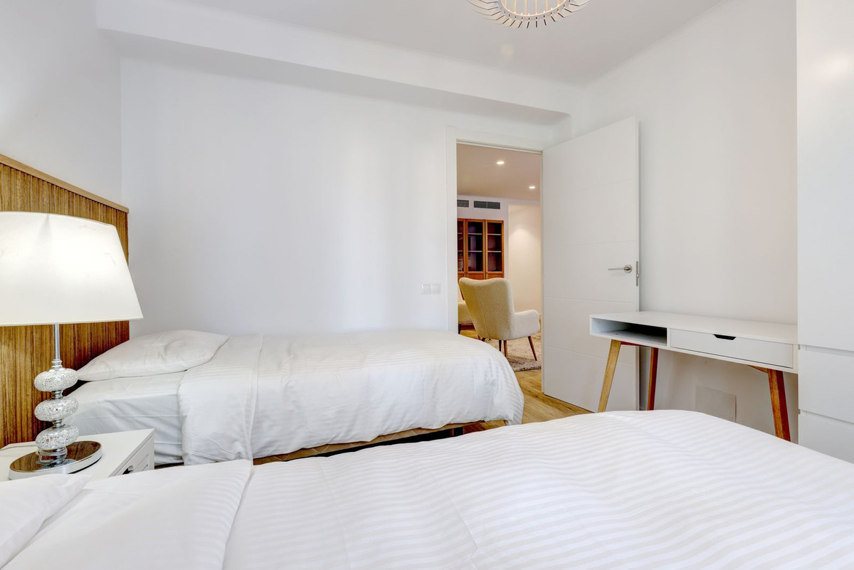 86cadffca5b2938b8f9d46c3fc44bda6 - 16