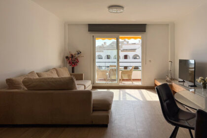 86f034c9e4b1a64e3ba51ad96fd48c61 - 12