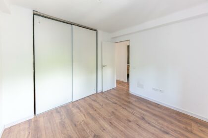 8807ec2d5e0246bffe08b5f54e17565d - 16